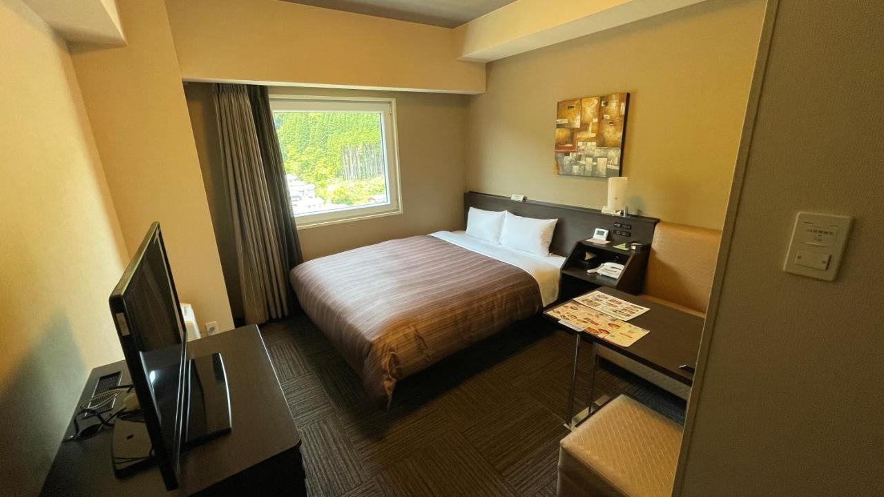 Hotel Route-Inn Saiki Ekimae Ngoại thất bức ảnh